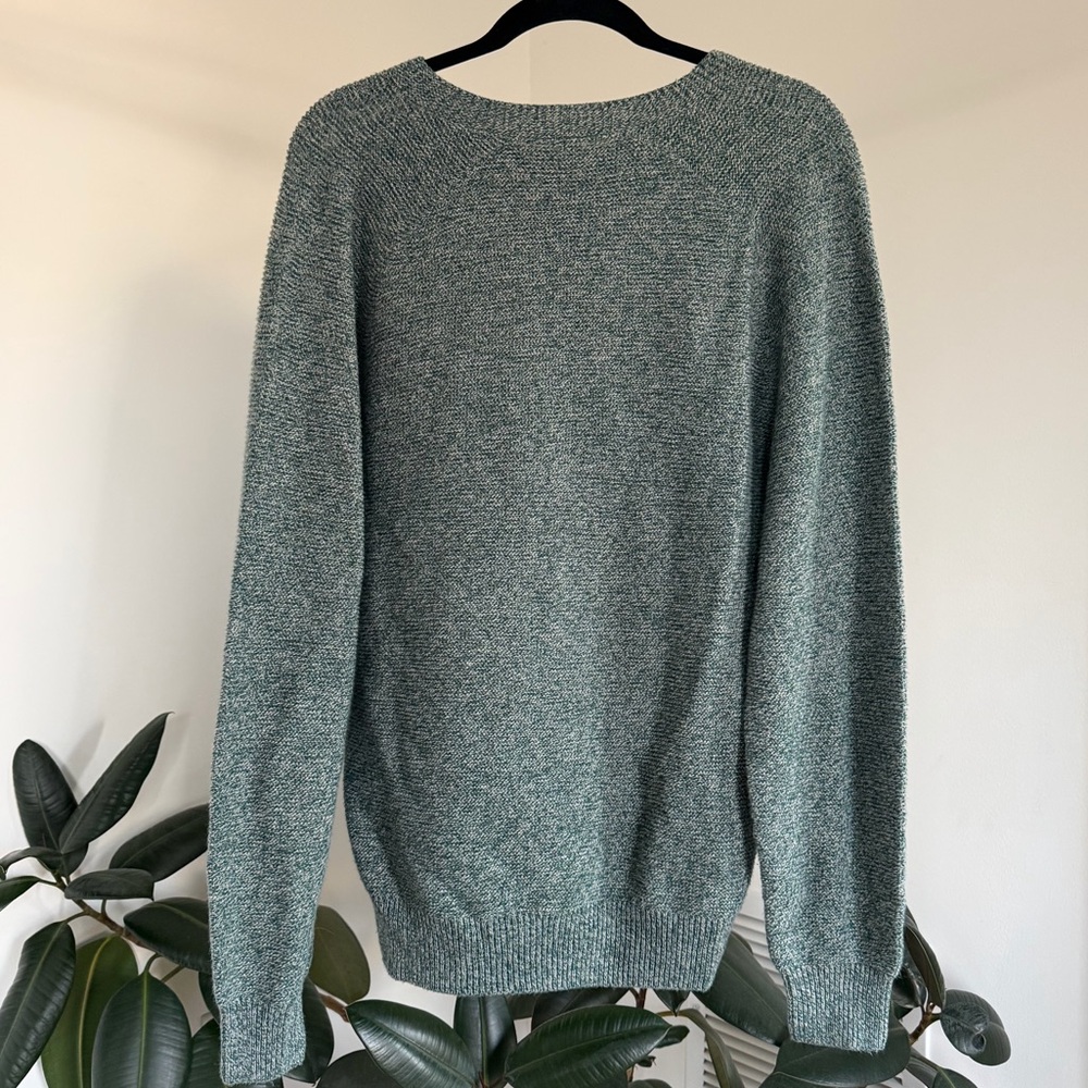 Men's Green Sweater - Picture 2 of 3
